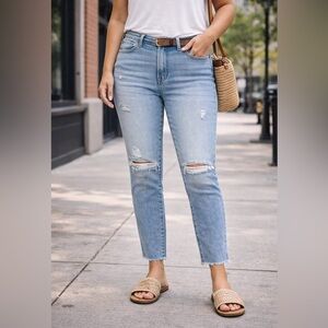 EVIDNT Verona Skinny Ankle Raw Hem Jeans NWT #1187-90